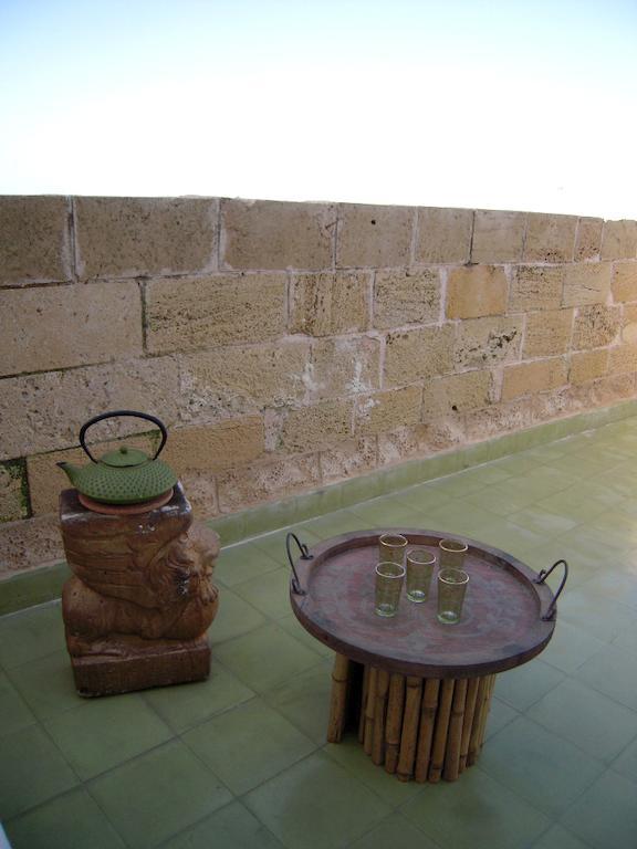Four Hearts - Acre'S Sea Side Suite Exterior foto